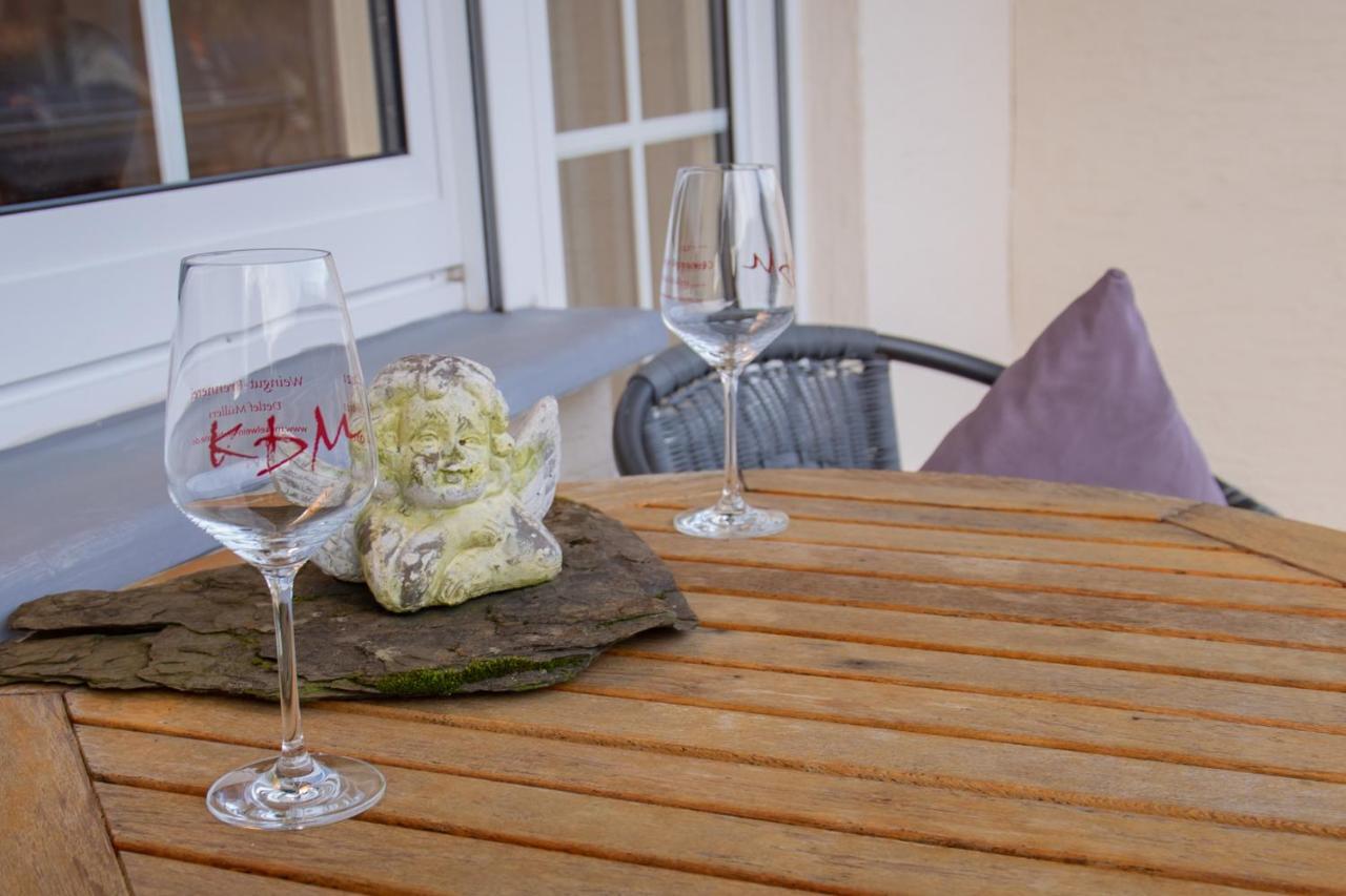 Ferienwohnung Weingut Kdm 크로프 외부 사진
