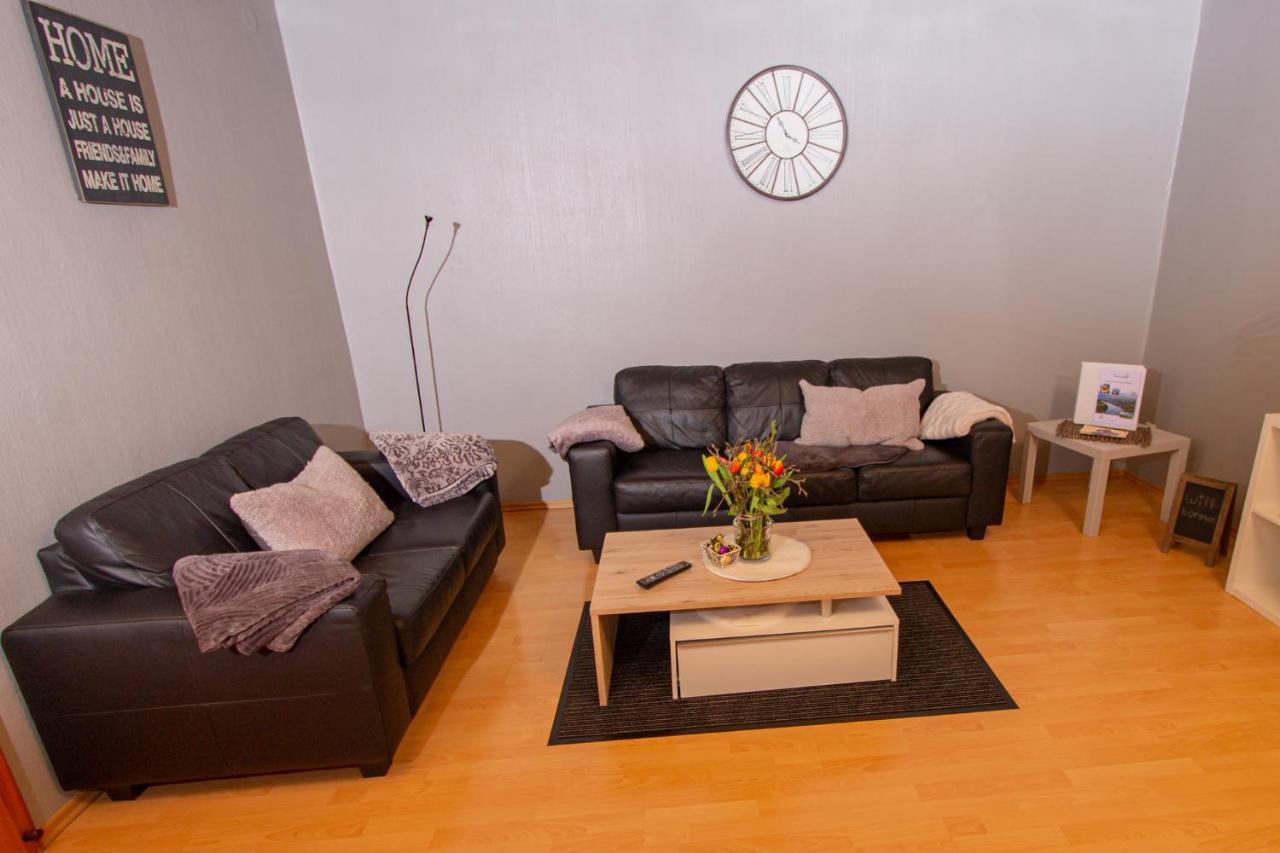Ferienwohnung Weingut Kdm 크로프 외부 사진